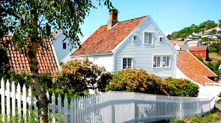 Husk å ikke se deg blindt på hva andre har solgt boligen for. Tid, standard og mye mer kan påvirke boligsalget.